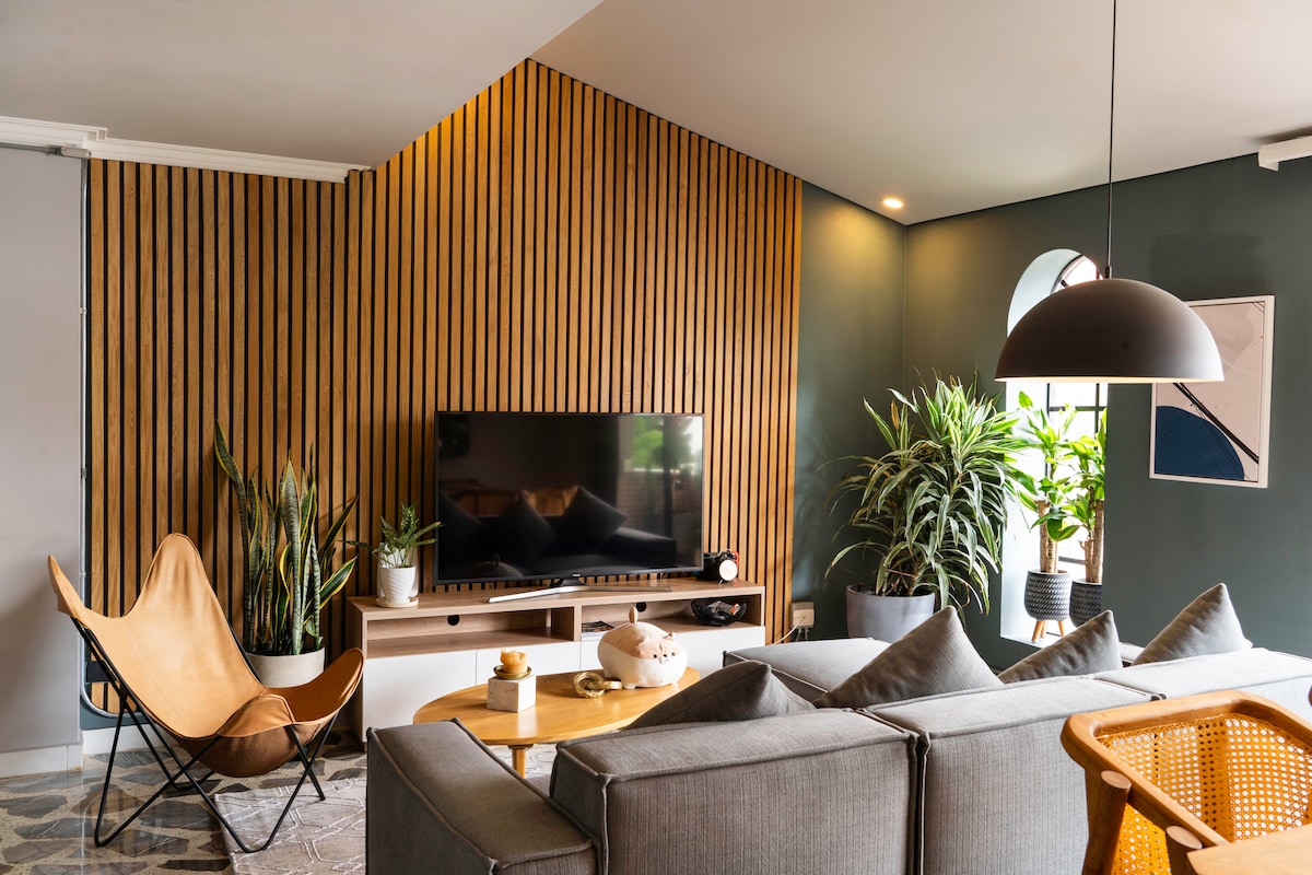 Air Conditioning/500 MB Internet/Duplex