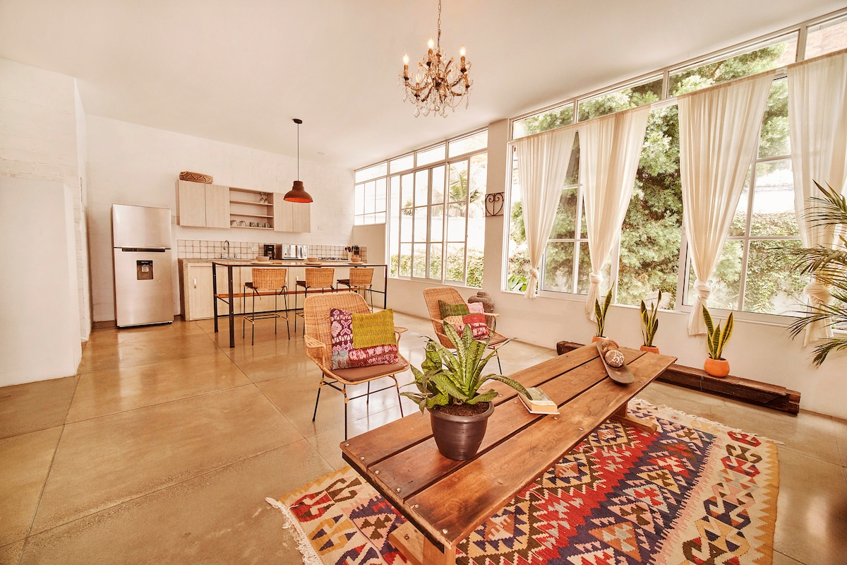 Rustic Private APT Near Gato de Tejada -7 Min Walk - Photo 5