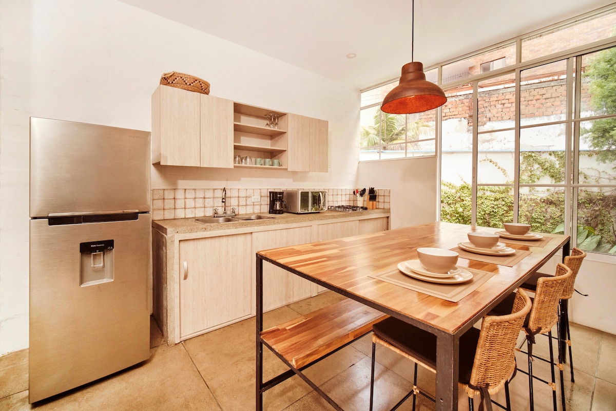 Rustic Private APT Near Gato de Tejada -7 Min Walk - Photo 6