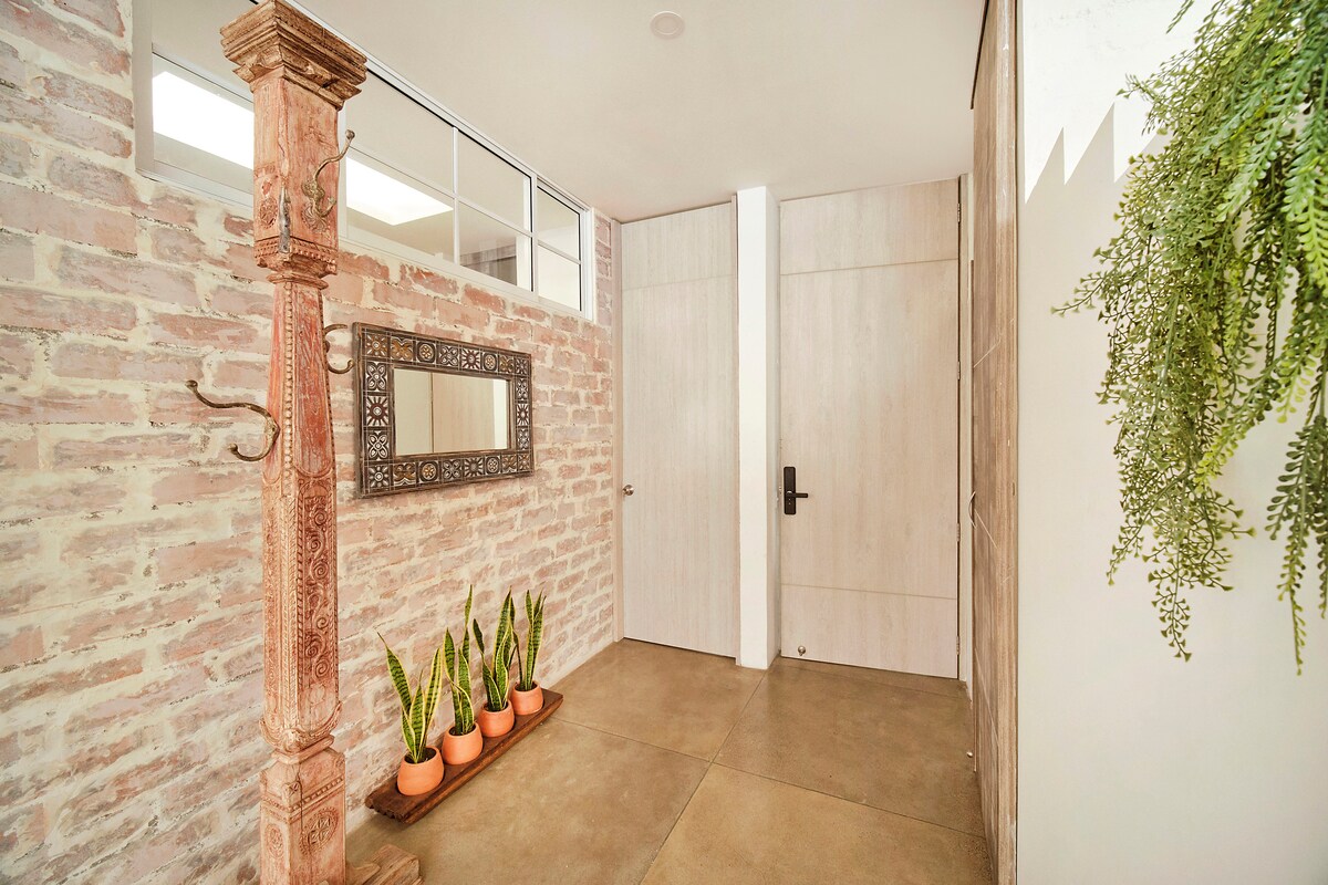 Rustic Private APT Near Gato de Tejada -7 Min Walk - Photo 8