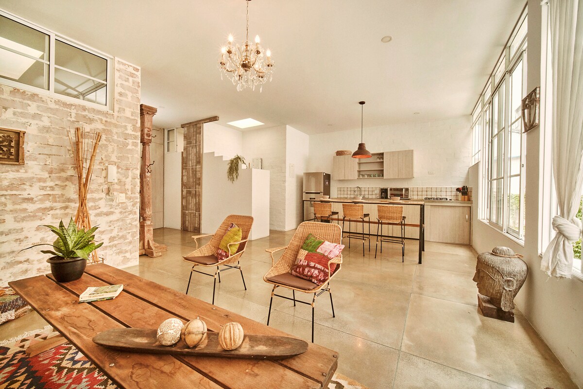 Rustic Private APT Near Gato de Tejada -7 Min Walk - Photo 2