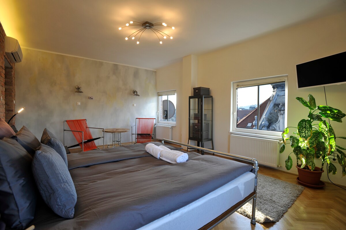 Funky Town  Penthouse - Photo 4