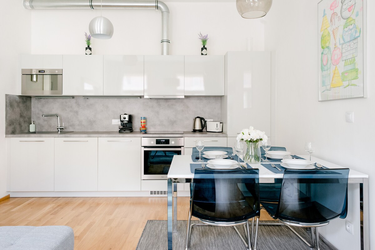 Stay in a Sleek Flat near TV Tower - Photo 12