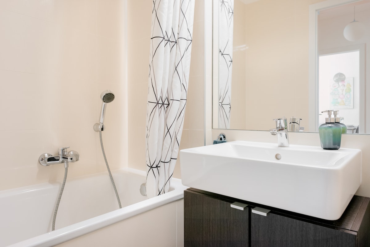 Stay in a Sleek Flat near TV Tower - Photo 7